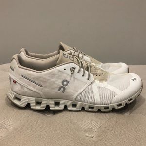 Men’s On Cloud Sand/white
